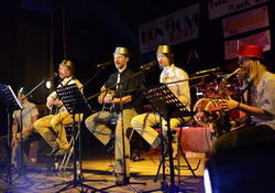 TOTAL AKUSTIK ROCK BAND