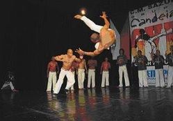 CAPOEIRA