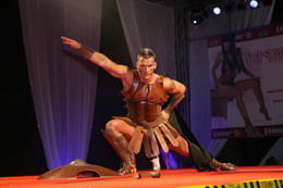 ALEX MAXIMUS