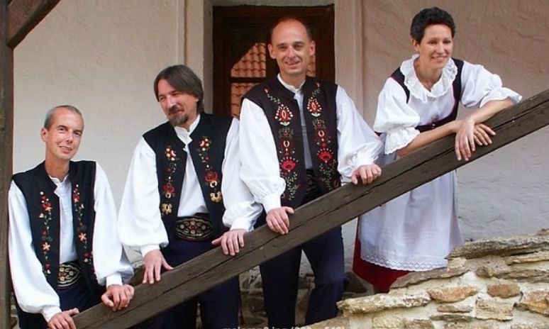 MAJERÁN - cimbálová muzika