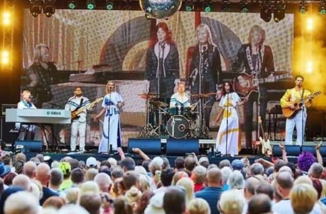ABBA SHOW v podaní kapely ABBORN