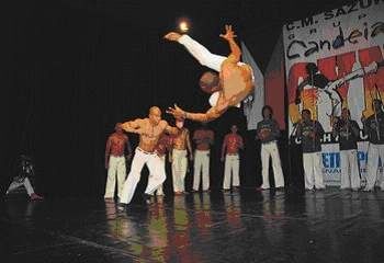 GRUPO CAPOEIRA PRAGA