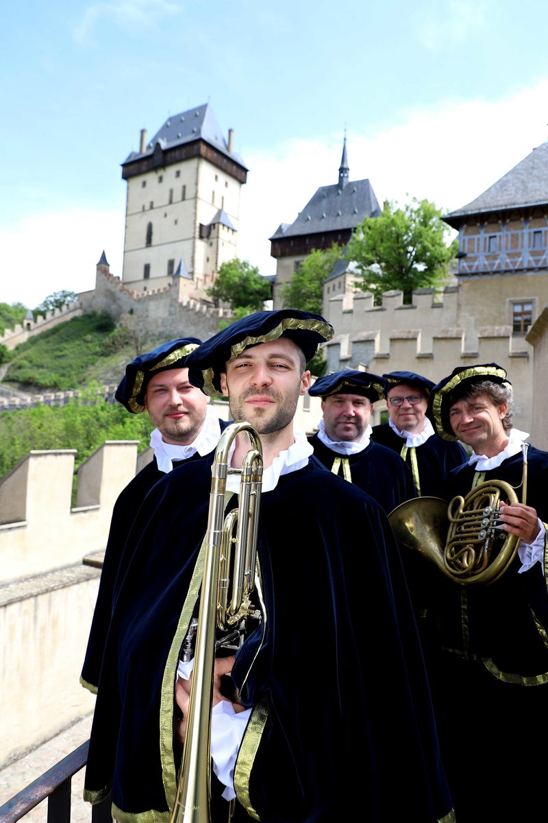 Fanfáry - Slavnostní zvuk nové éry