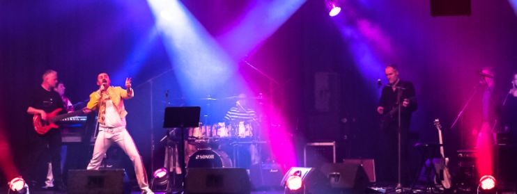 Prague Queen European Tribute  Band